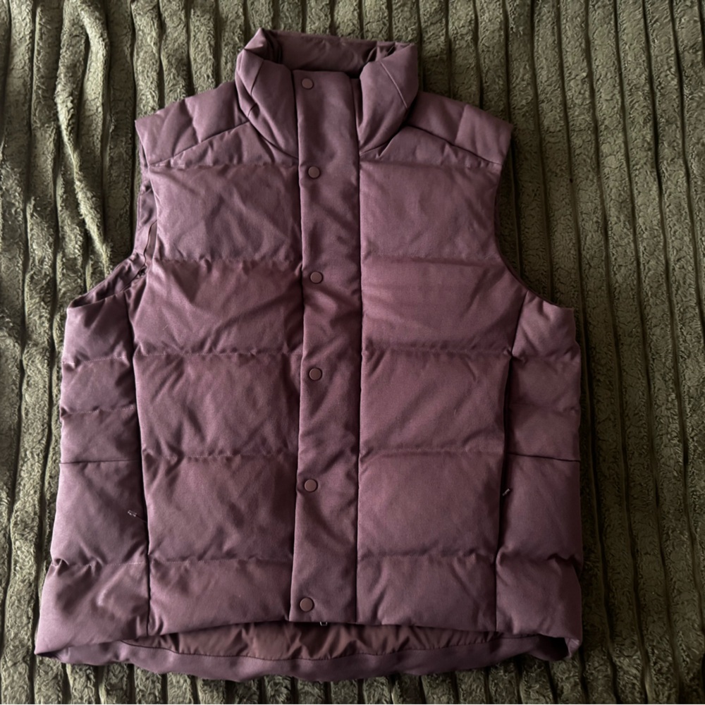 Lululemon Wunderpuff Tech Canvas Vest in Epresso